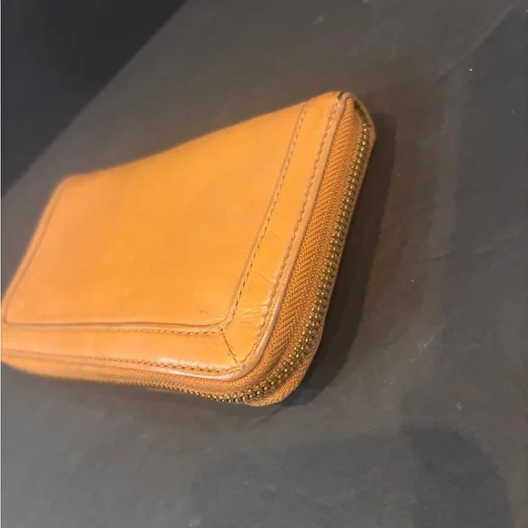 Tory Burch Amanda Continental Brown Leather Zip Around Wallet - Picture 7 of 16